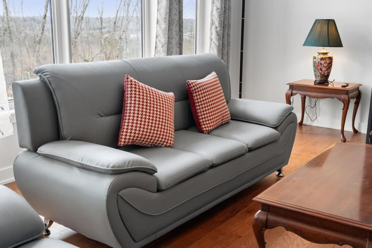 הנטסוויל Muskoka Retreat Stunning Hilltop Views מראה חיצוני תמונה