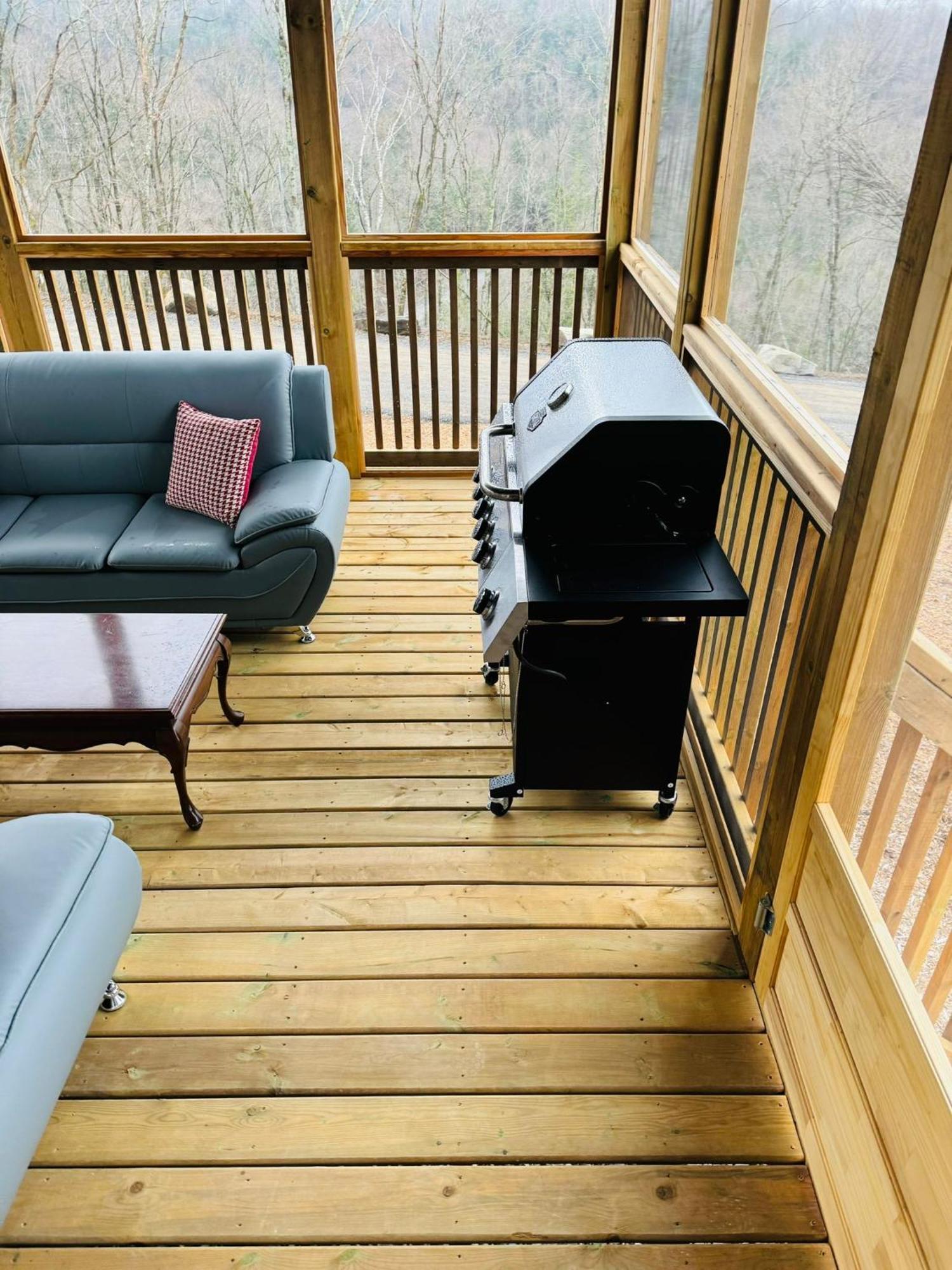 הנטסוויל Muskoka Retreat Stunning Hilltop Views מראה חיצוני תמונה